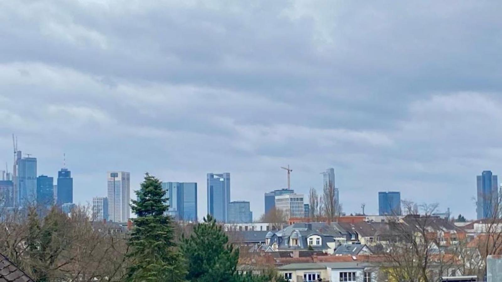 Schoenes Erwachen Im Frankfurter Penthouse Франкфурт-на-Майне Экстерьер фото