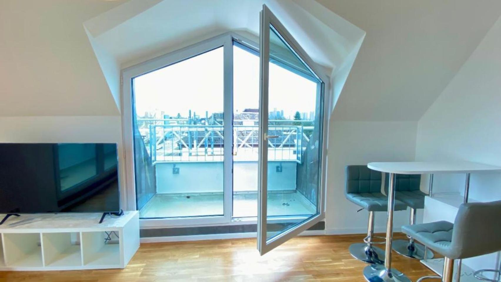 Schoenes Erwachen Im Frankfurter Penthouse Франкфурт-на-Майне Экстерьер фото